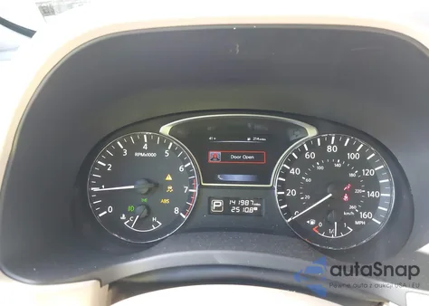 2015 Nissan Pathfinder Platinum from USA, damaged, VIN 5N1AR2MN7FC720555